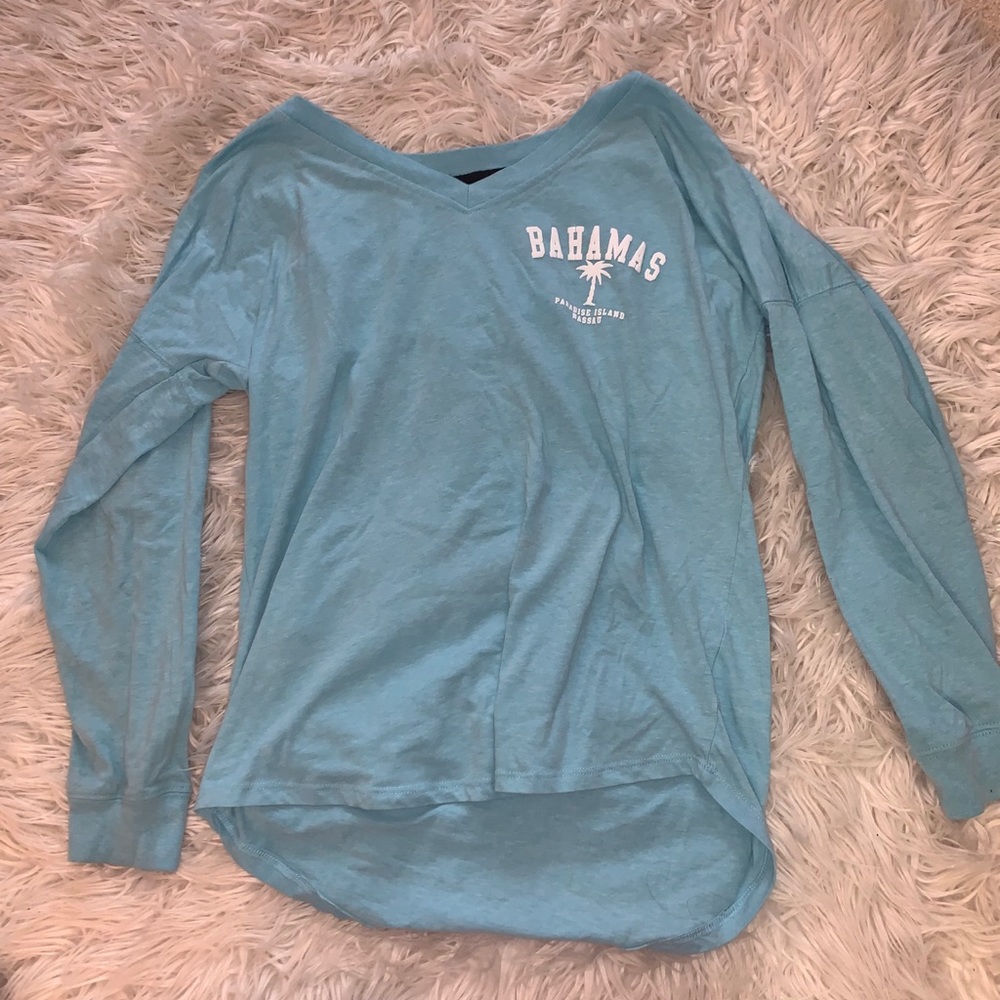 Nassau Bahamas Loose Long-Sleeve!